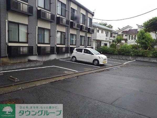 レオパレスネスト鳶尾の物件内観写真